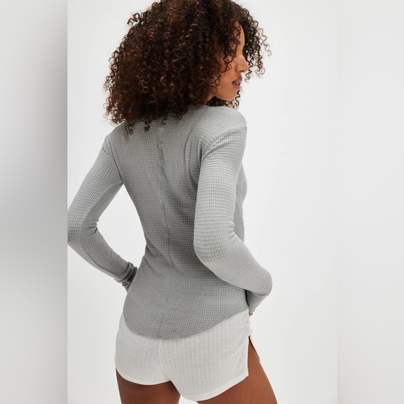 Free People Going Places Cardi in Heather Gray. M - Picture 2 of 9